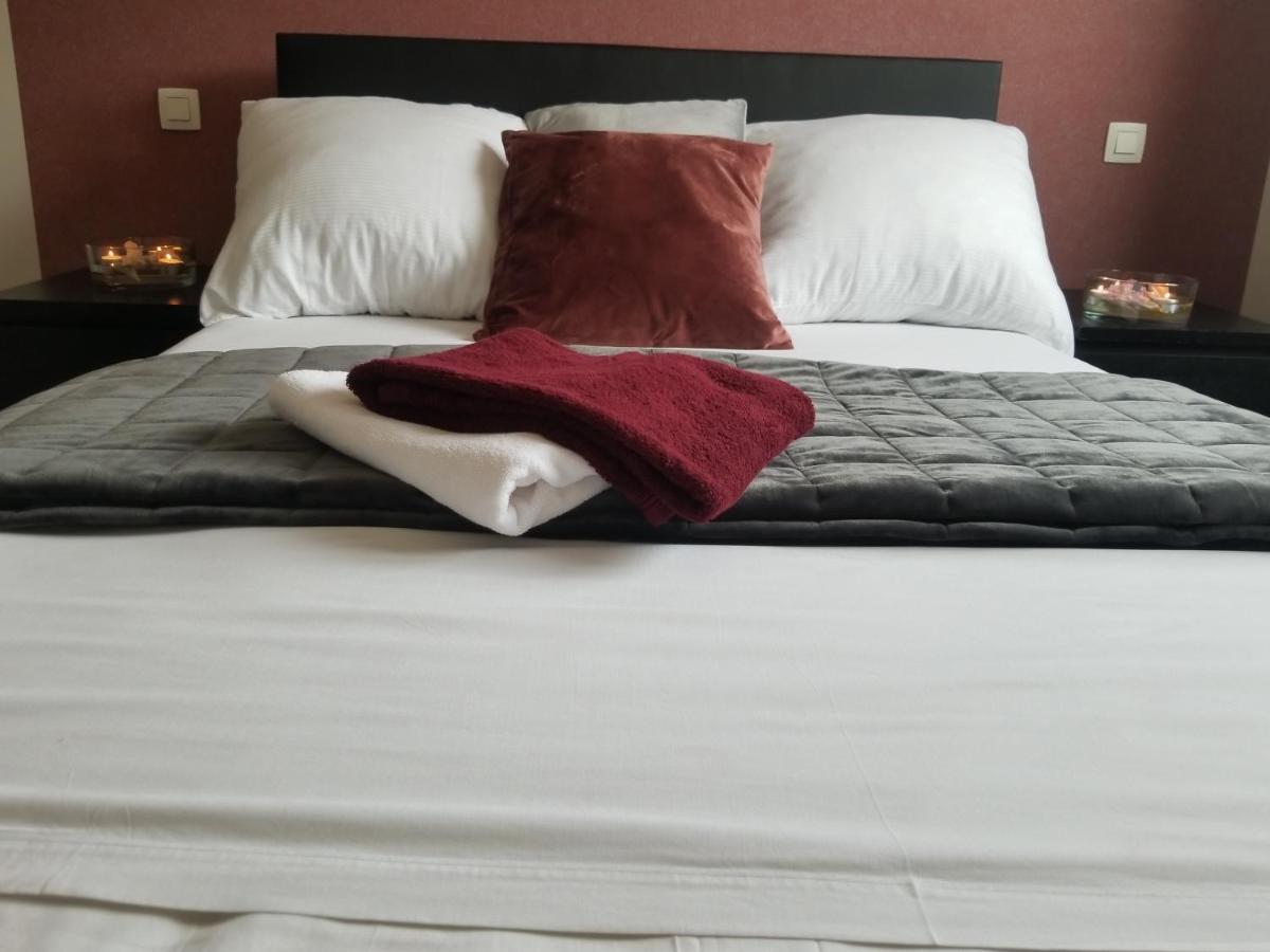 Hotel Cote Grange Tournai Exterior foto