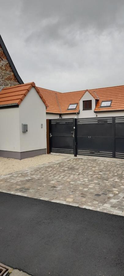 Hotel Cote Grange Tournai Exterior foto
