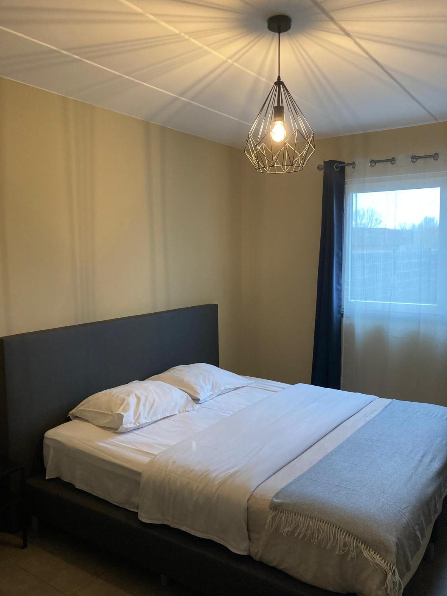 Hotel Cote Grange Tournai Exterior foto